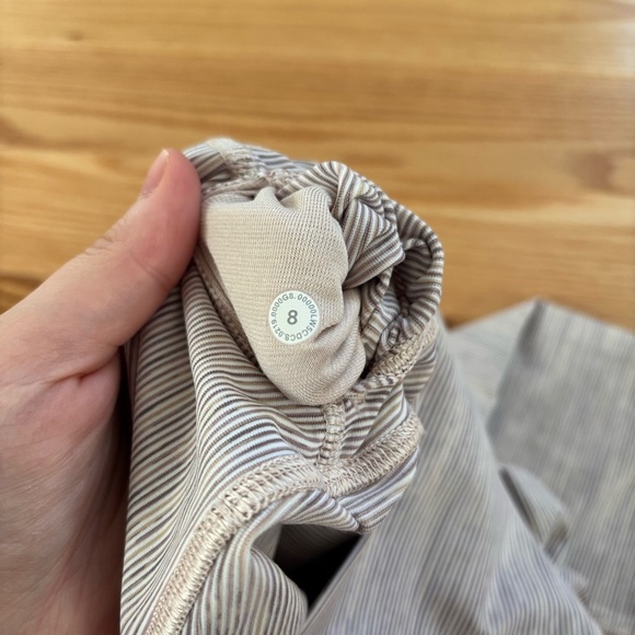 Lululemon Wunder Under Legging - Picture 4 of 4